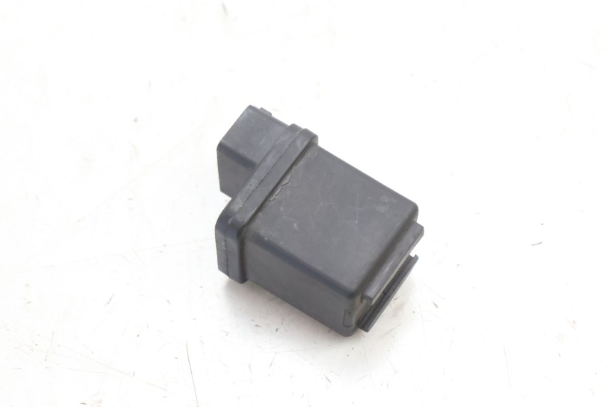 photo de RELAIS DEMARREUR PEUGEOT KISBEE 2T 50 (2010 - 2017) - Autre angle de vue