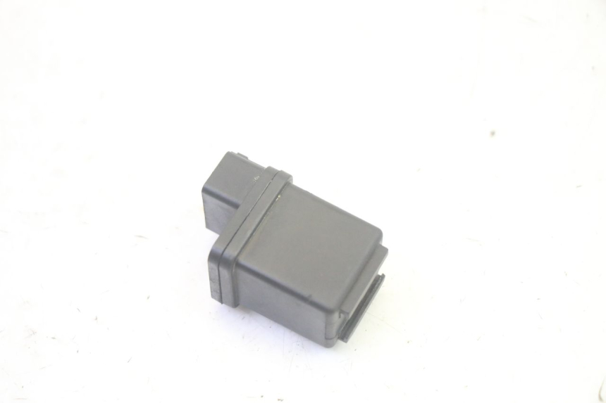 photo de RELAIS DEMARREUR PEUGEOT KISBEE 4T 50 (2018 - 2022) - Autre angle de vue