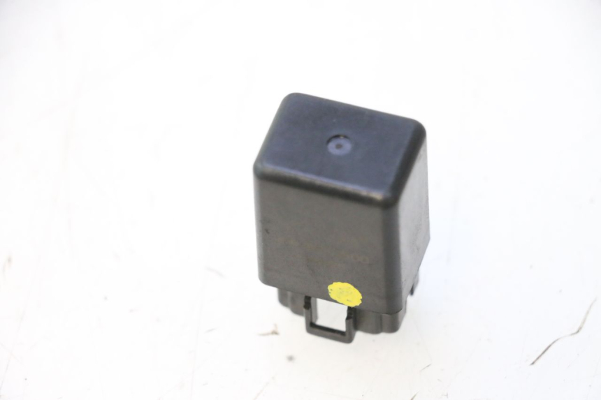 photo de RELAIS DEMARREUR PEUGEOT KISBEE 4T 50 (2023 - 2026) - Autre angle de vue