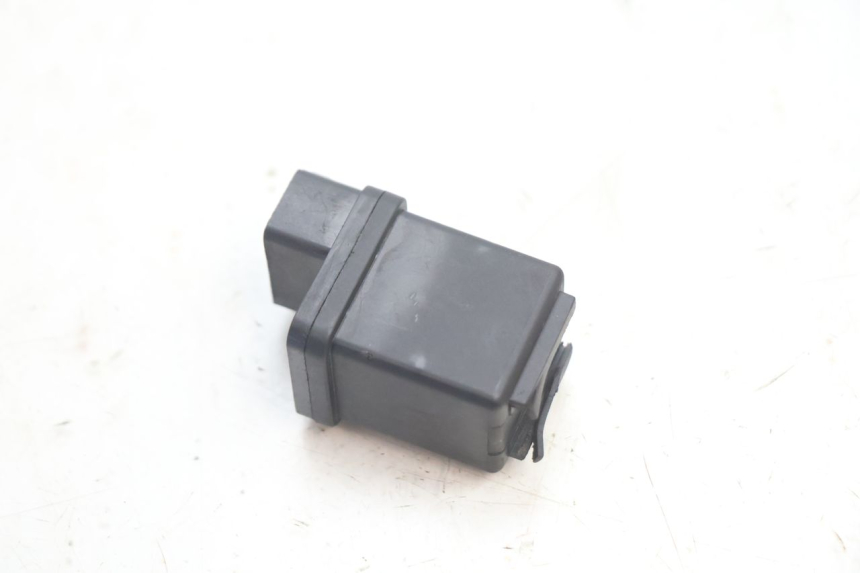 photo de RELAIS DEMARREUR PEUGEOT KISBEE 4T 50 (2018 - 2022) - Autre angle de vue