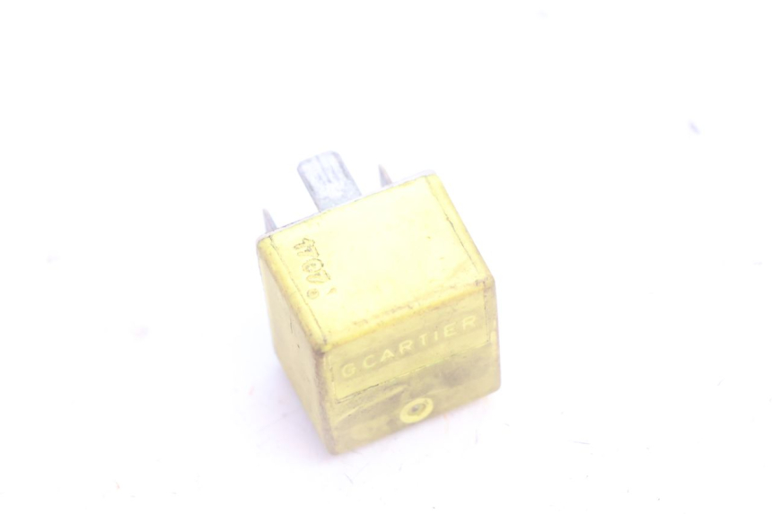 photo de RELAIS DEMARREUR PEUGEOT LUDIX BLASTER 50 (2006 - 2014) - Zoom état d’usage