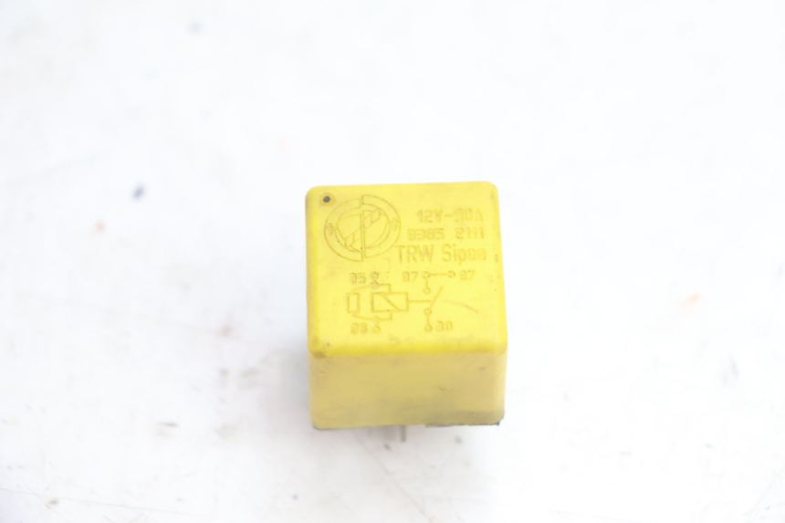 photo de RELAIS DEMARREUR PEUGEOT LUDIX PRO 2T 50 (2010 - 2017) - Détail de la pièce