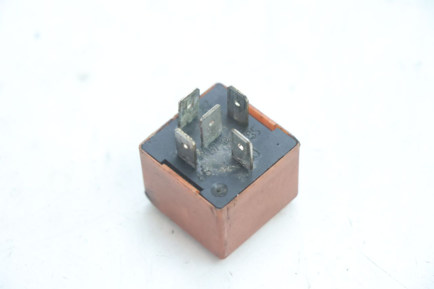 photo de RELAIS DEMARREUR PEUGEOT LUDIX SNAKE 2T 50 (2004 - 2014) - Zoom état d’usage