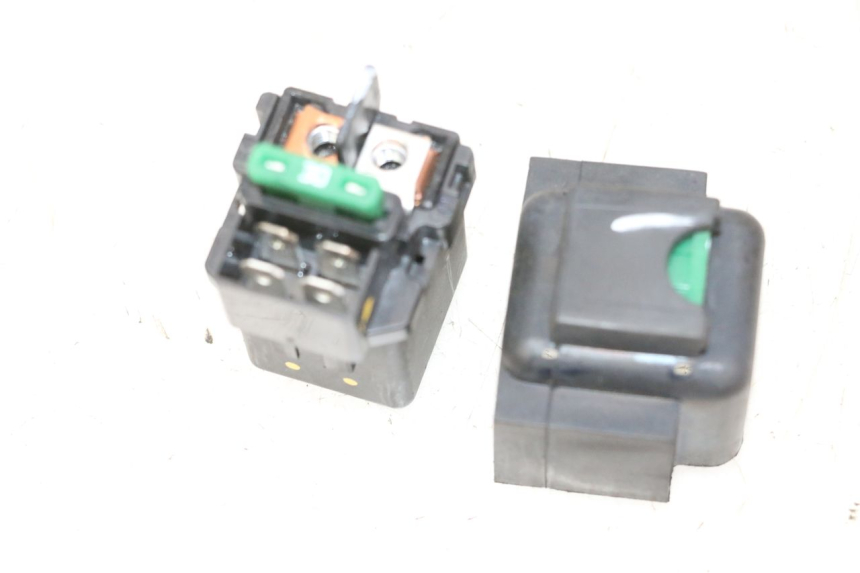 photo de RELAIS DEMARREUR PIAGGIO MP3 HPE 310 (2024 - 2025)