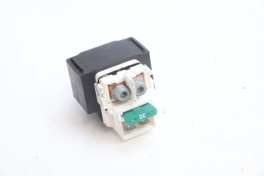 photo de RELAIS DEMARREUR PIAGGIO MP3 HPE 530 (2022 - 2026) - Gros plan technique