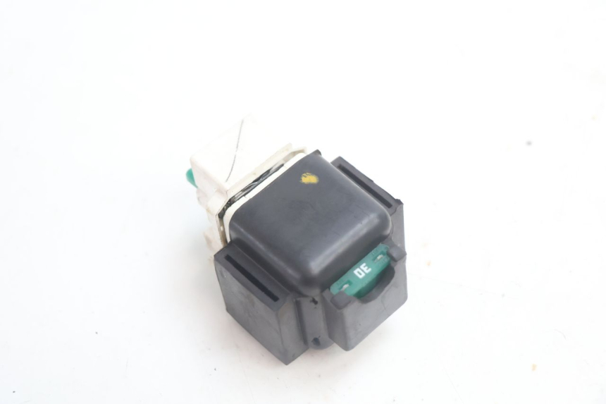 photo de RELAIS DEMARREUR PIAGGIO MP3 HPE 530 (2022 - 2026) - Vue d’ensemble