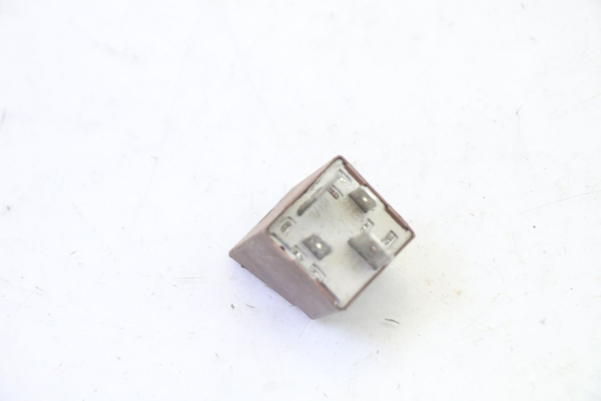 photo de RELAIS DEMARREUR PIAGGIO MP3 LT 300 (2010 - 2016) - Autre angle de vue