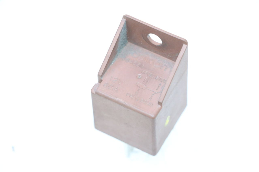 photo de RELAIS DEMARREUR PIAGGIO MP3 RL 250 (2006 - 2010) - Zoom état d’usage