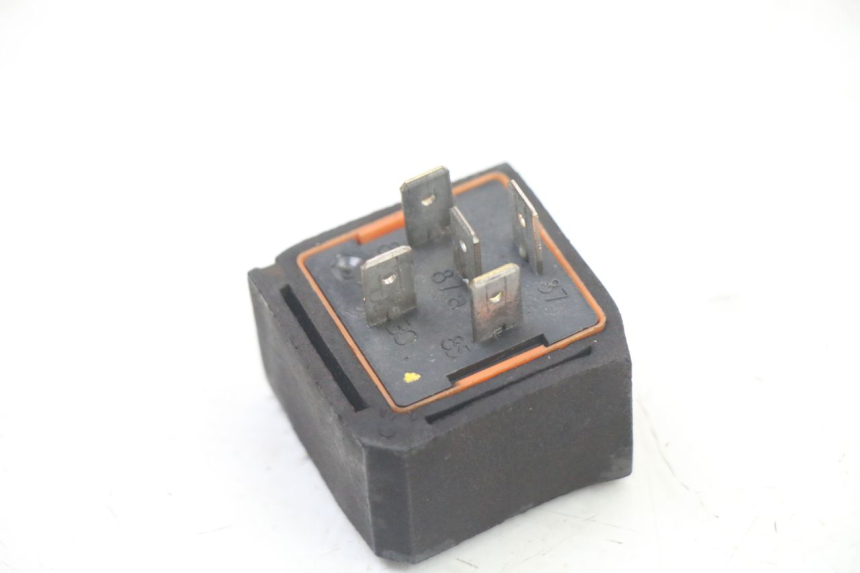 photo de RELAIS DEMARREUR PEUGEOT ELYSTAR 50 (2002 - 2014)
