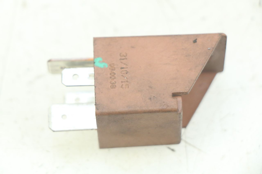 photo de RELAIS DEMARREUR PIAGGIO FLY 4T 50 (2013 - 2017)