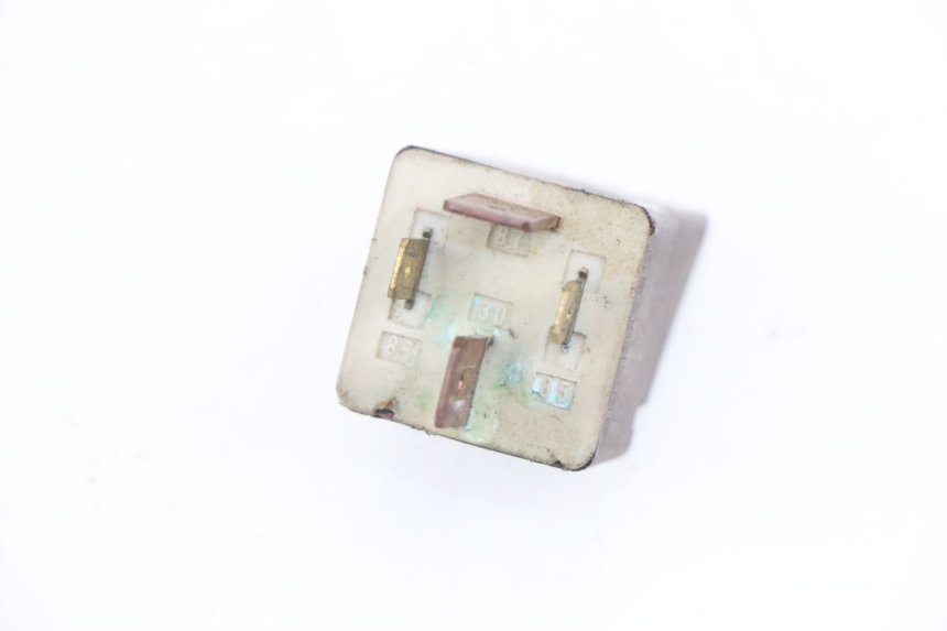 photo de RELAIS DEMARREUR PIAGGIO NRG EXTREME H2O 50 (1999 - 2001)