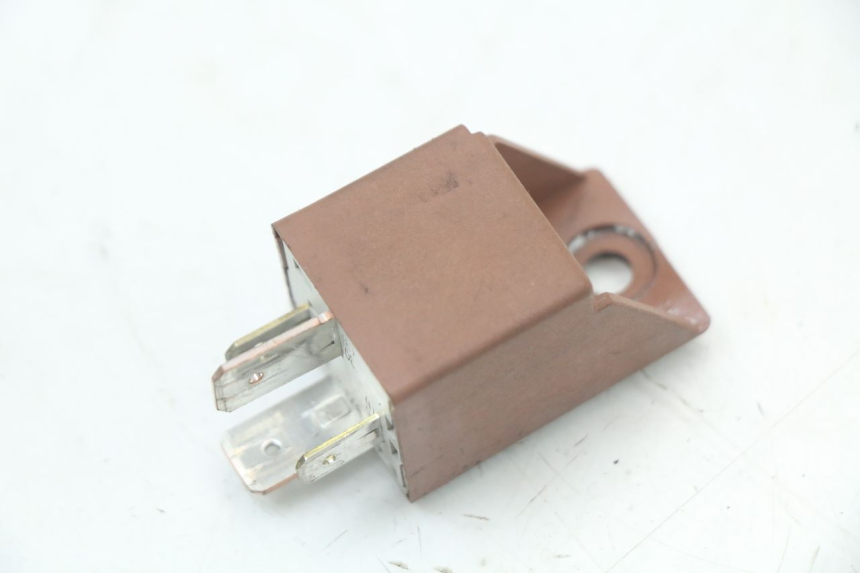 photo de RELAIS DEMARREUR PIAGGIO VESPA PRIMAVERA 4T 50 (2021 - 2024)