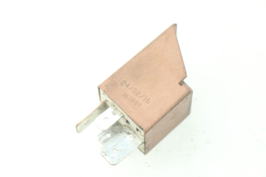 photo de RELAIS DEMARREUR PIAGGIO VESPA SPRINT 2T 50 (2014 - 2018)