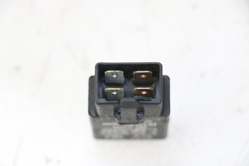 photo de RELAIS DEMARREUR PEUGEOT SPEEDAKE 50 (1995 - 1997)