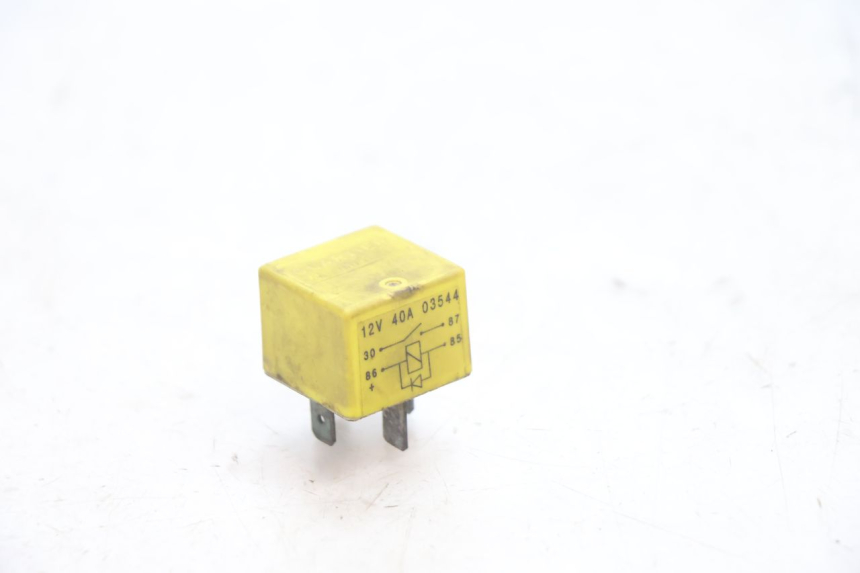 photo de RELAIS DEMARREUR PEUGEOT SPEEDFIGHT 2 AC 50 (2000 - 2009) - Détail de la pièce