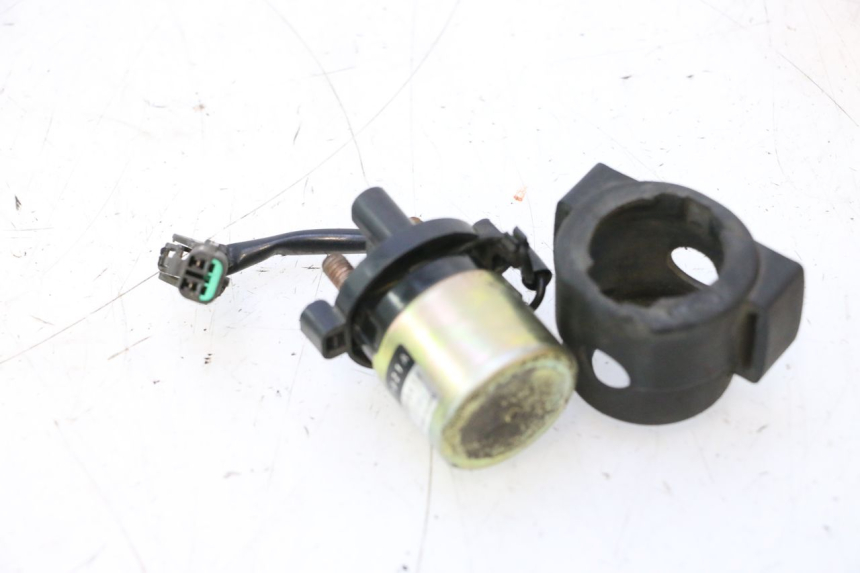 photo de RELAIS DEMARREUR DUCATI SS IE DS CARENEE 1000 (2002 - 2006) - Vue d’ensemble