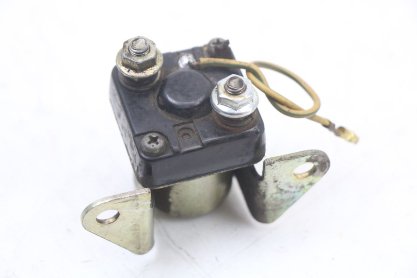 photo de RELAIS DEMARREUR SUZUKI GSX E 250 (1982 - 1983)