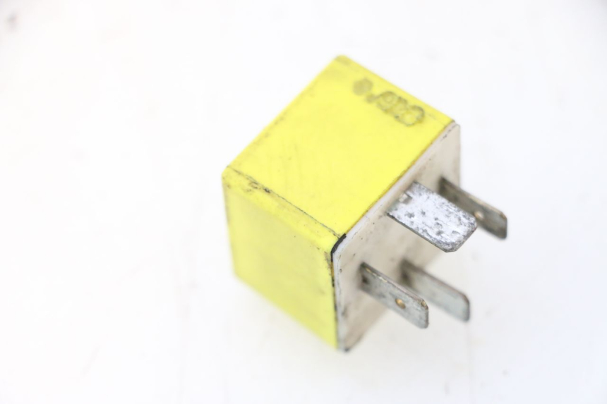 photo de RELAIS DEMARREUR PEUGEOT TREKKER TKR 50 (2005 - 2014) - Détail de la pièce