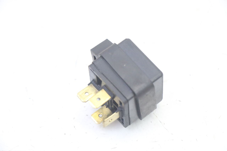 photo de RELAIS DEMARREUR YAMAHA WHY 50 (1998 - 2000)