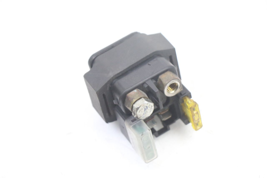 photo de RELAIS DEMARREUR YAMAHA X-MAX XMAX ABS 250 (2010 - 2012) - Zoom état d’usage