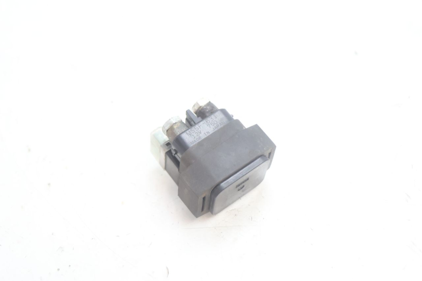 photo de RELAIS DEMARREUR YAMAHA XMAX X-MAX 125 (2006 - 2009) - Zoom état d’usage