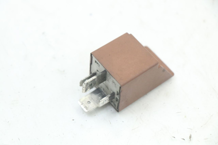 photo de RELAIS DEMARREUR PIAGGIO XEVO - X EVO 125 (2007 - 2016) - Détail de la pièce