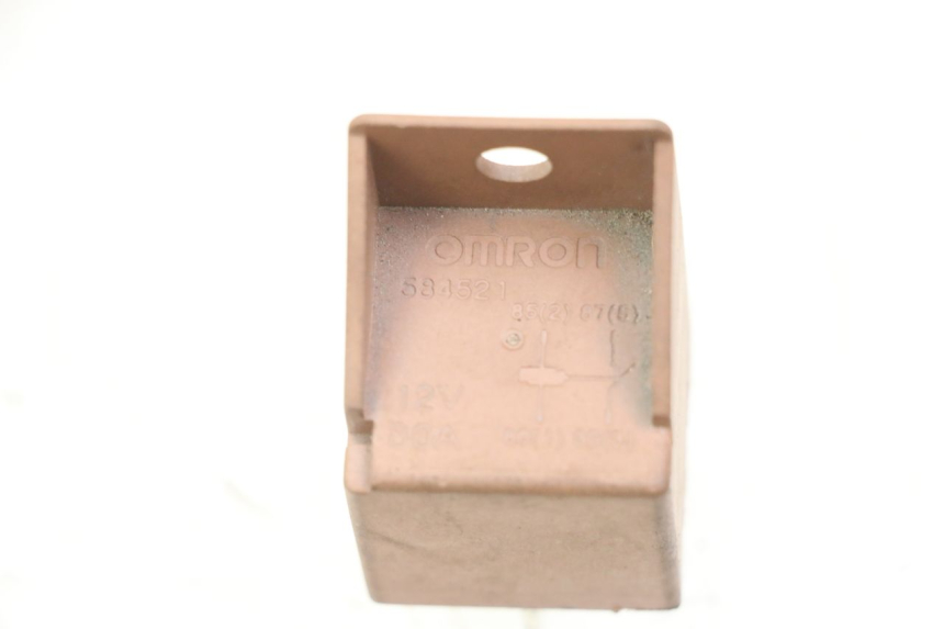 photo de RELAIS DEMARREUR PIAGGIO XEVO - X EVO 125 (2007 - 2016) - Détail de la pièce