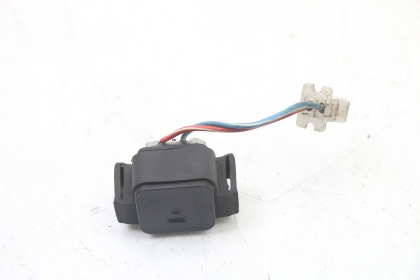 photo de RELAIS DEMARREUR YAMAHA YP MAJESTY 125 (2007 - 2010)