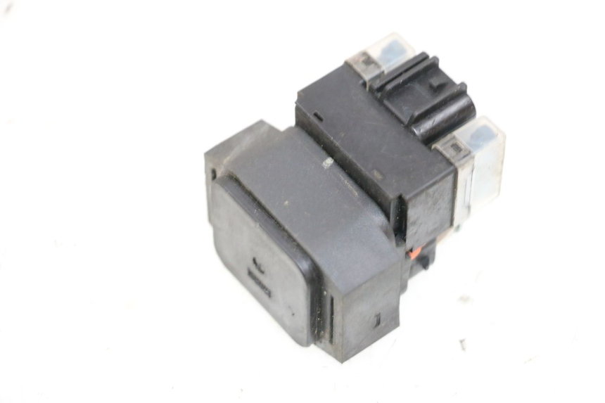 photo de RELAIS DEMARREUR YAMAHA YFM R RAPTOR 250 (2008 - 2014) - Détail de la pièce