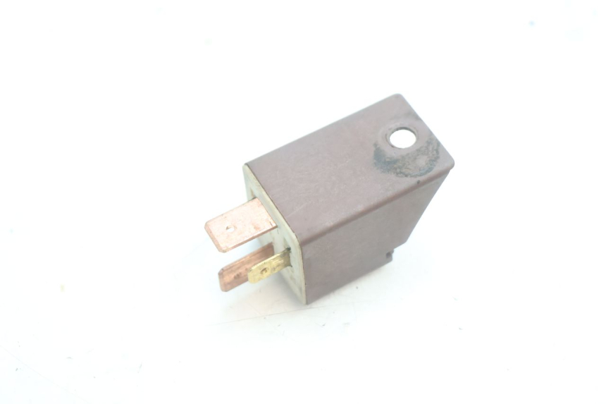 photo de RELAIS DEMARREUR PIAGGIO ZIP 4T 50 (2006 - 2017) - Autre angle de vue