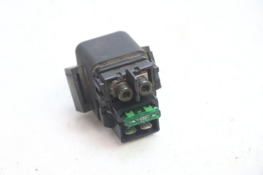 photo de RELAIS DEMARREUR KAWASAKI ZX-6R ZX6R 600 (2000 - 2002) - Zoom état d’usage