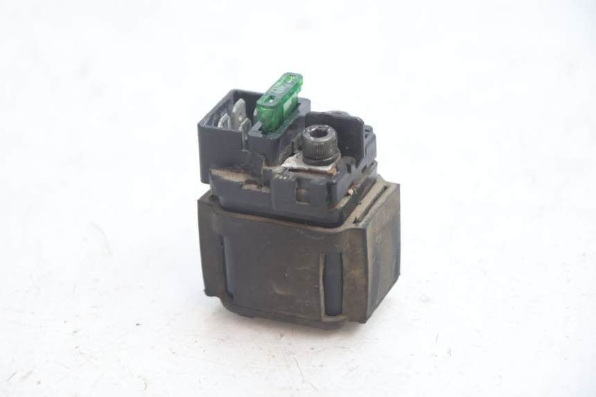 photo de RELAIS DEMARREUR KAWASAKI ZX-6R ZX6R 600 (1995 - 1997) - Zoom état d’usage