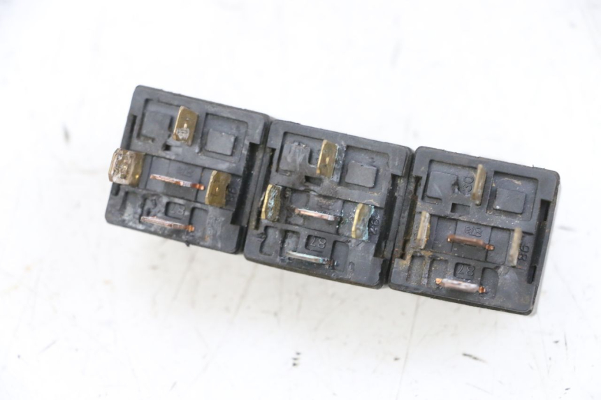 photo de RELAIS ELECTRIQUE ADIVA AD3 300 (2014 - 2020)