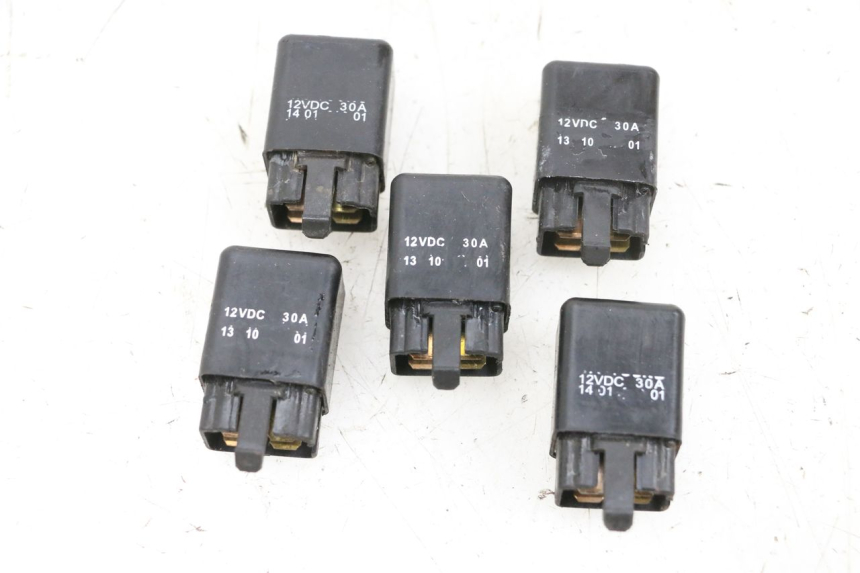 photo de RELAIS ELECTRIQUE ADIVA AD3 300 (2014 - 2020)