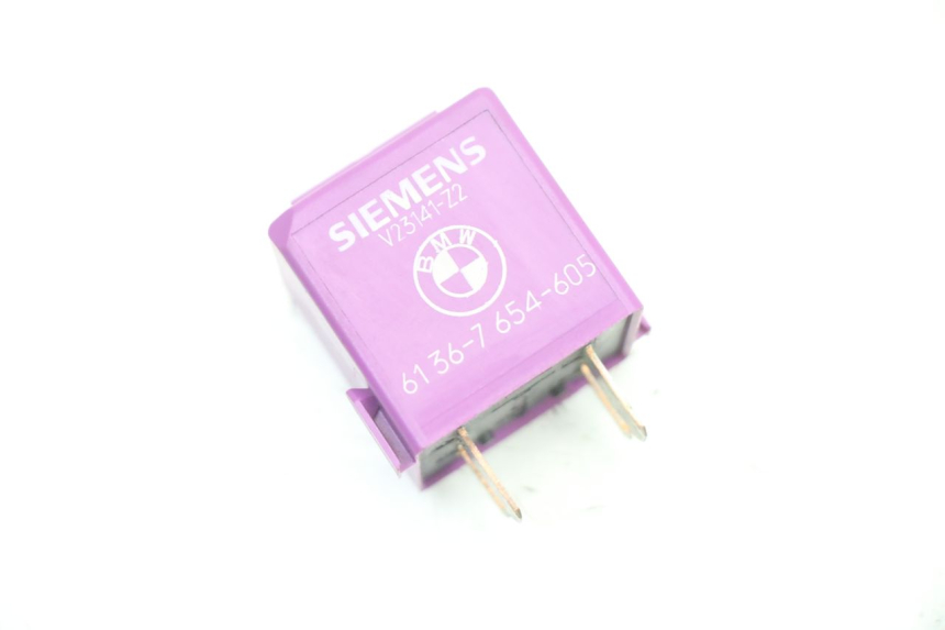 photo de RELAIS ELECTRIQUE BMW C1 125 (2000 - 2003)