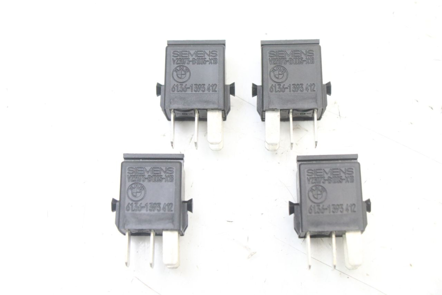 photo de RELAIS ELECTRIQUE BMW C1 125 (2000 - 2003)