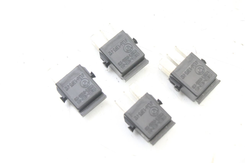 photo de RELAIS ELECTRIQUE BMW C1 125 (2000 - 2003)