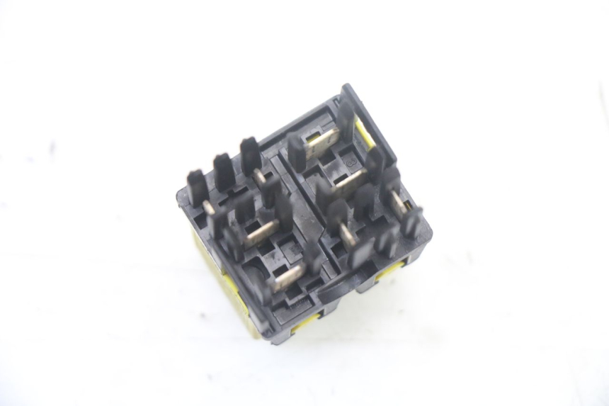 photo de RELAIS ELECTRIQUE BMW S RR ABS S1000RR 1000 (2015 - 2018)