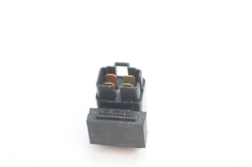 photo de RELAIS ELECTRIQUE MBK BOOSTER ROCKET 50 (2004 - 2016) - Autre angle de vue