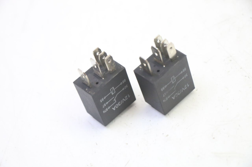 photo de RELAIS ELECTRIQUE MOTRON BREEZY 4T 50 (2021 - 2025)