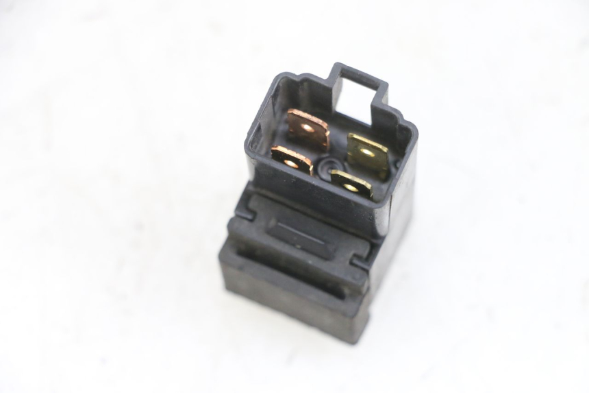 photo de RELAIS ELECTRIQUE SUZUKI BURGMAN 125 (2007 - 2014) - Zoom état d’usage