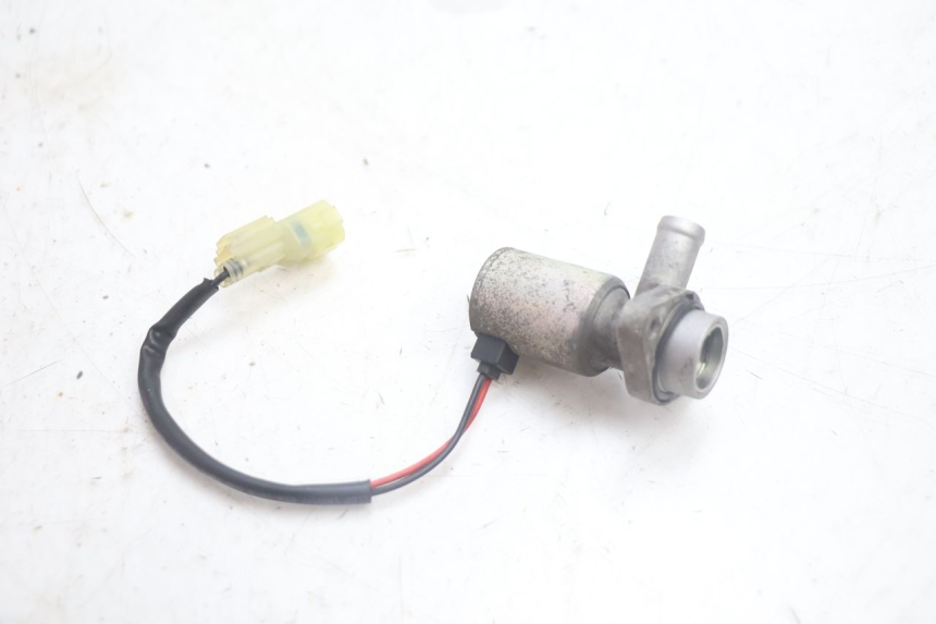 photo de RELAIS ELECTRIQUE SUZUKI BURGMAN EXECUTIVE ABS 650 (2006 - 2012) - Zoom état d’usage