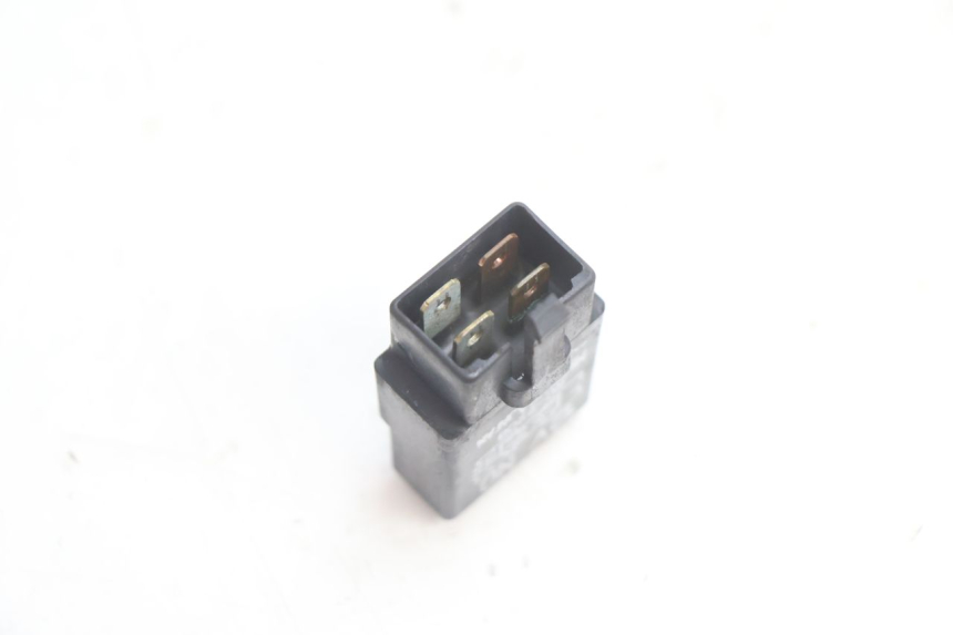 photo de RELAIS ELECTRIQUE PEUGEOT BUXY 50 (1993 - 1998) - Autre angle de vue