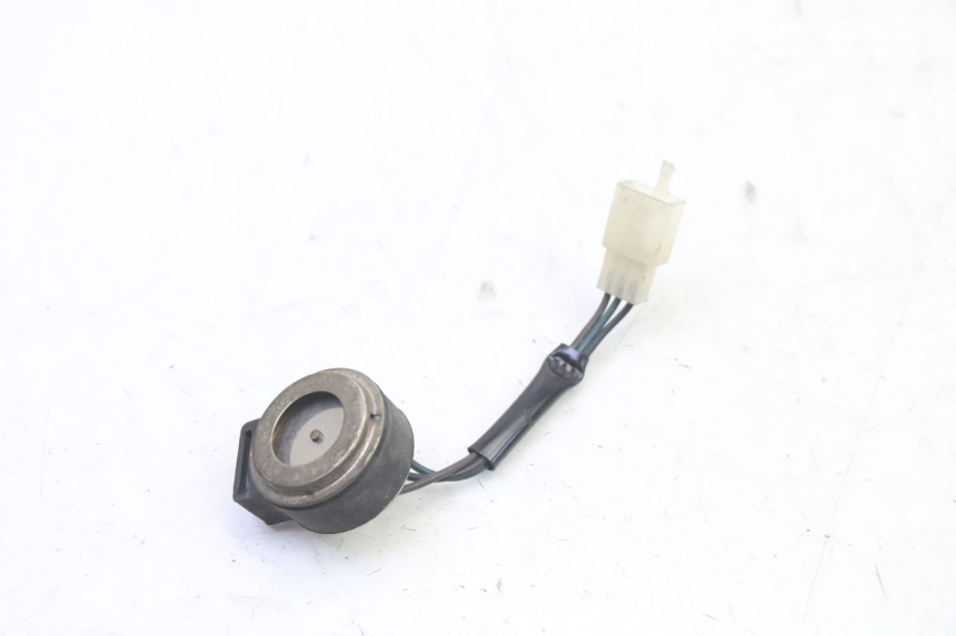 photo de RELAIS ELECTRIQUE YAMAHA BW'S 100 (1999 - 2002)