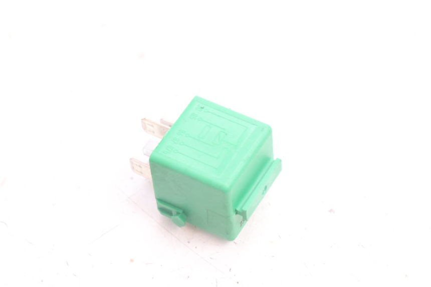 photo de RELAIS ELECTRIQUE BMW C1 125 (2000 - 2003) - Détail de la pièce