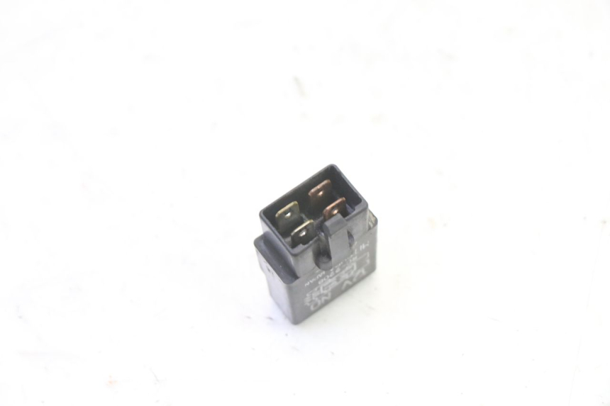 photo de RELAIS ELECTRIQUE HONDA CBR RR FIREBLADE 900 (1992 - 1994)