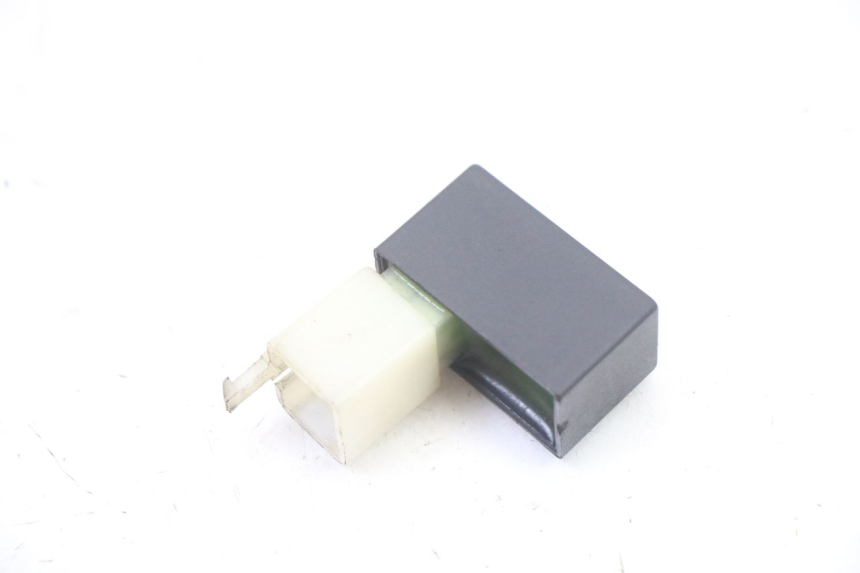 photo de RELAIS ELECTRIQUE PEUGEOT ELYSEO 125 (1999 - 2004)