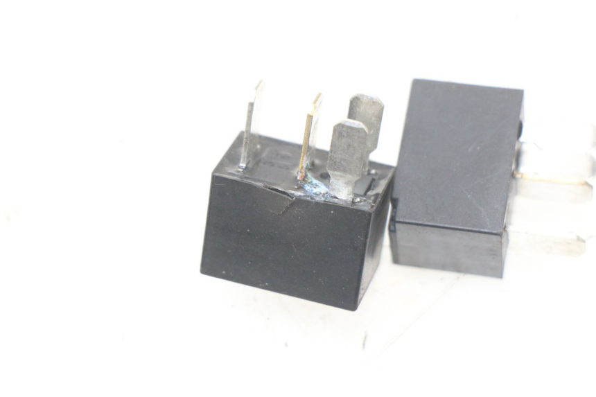 photo de RELAIS ELECTRIQUE JM MOTORS F45i 4T 50 (2020 - 2023) - Détail de la pièce