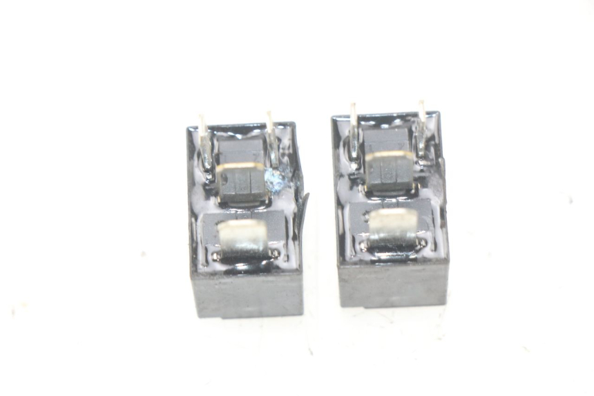 photo de RELAIS ELECTRIQUE JM MOTORS F45i 4T 50 (2020 - 2023) - Gros plan technique