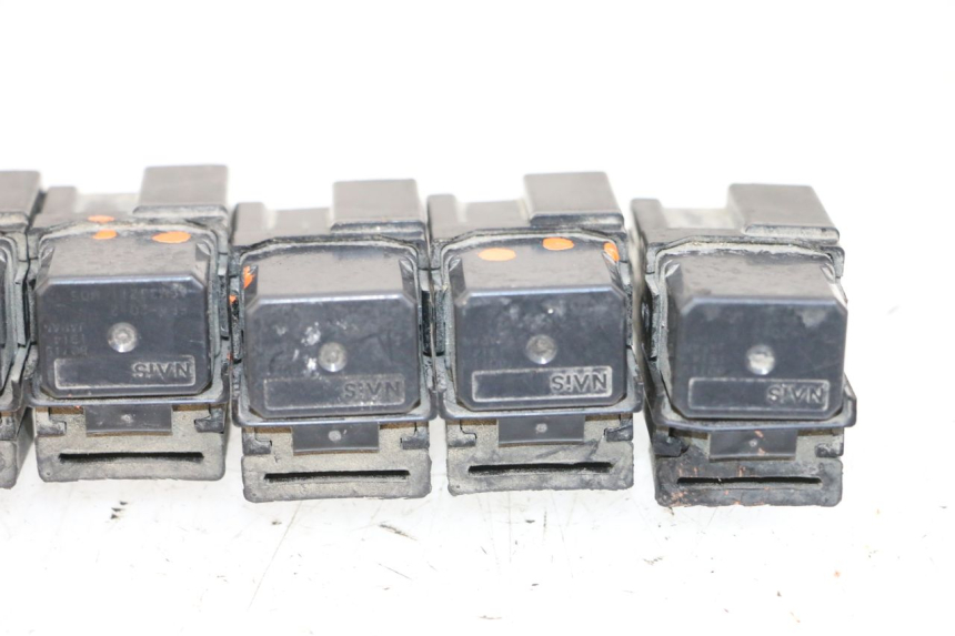 photo de RELAIS ELECTRIQUE YAMAHA FJR ABS 1300 (2006 - 2012) - Gros plan technique